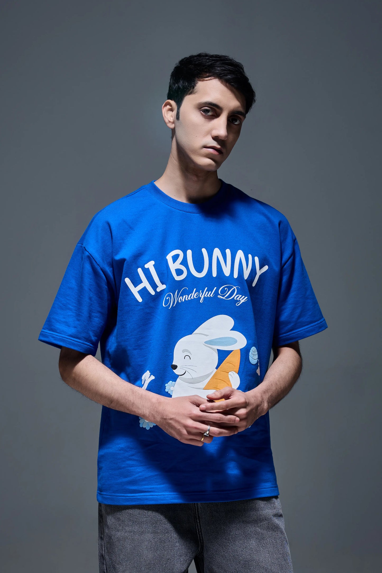 BLUE SOFT HARE TEE (unisex)